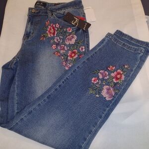 Earl Jeans Floral Embroidered Skinny Ankle Jeans Size 12 NWT